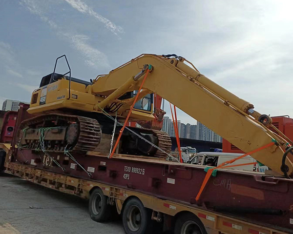 Excavators Lashing Service